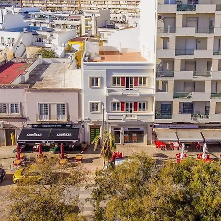 Modern & Bright Mercado 12 By Lisbeyond